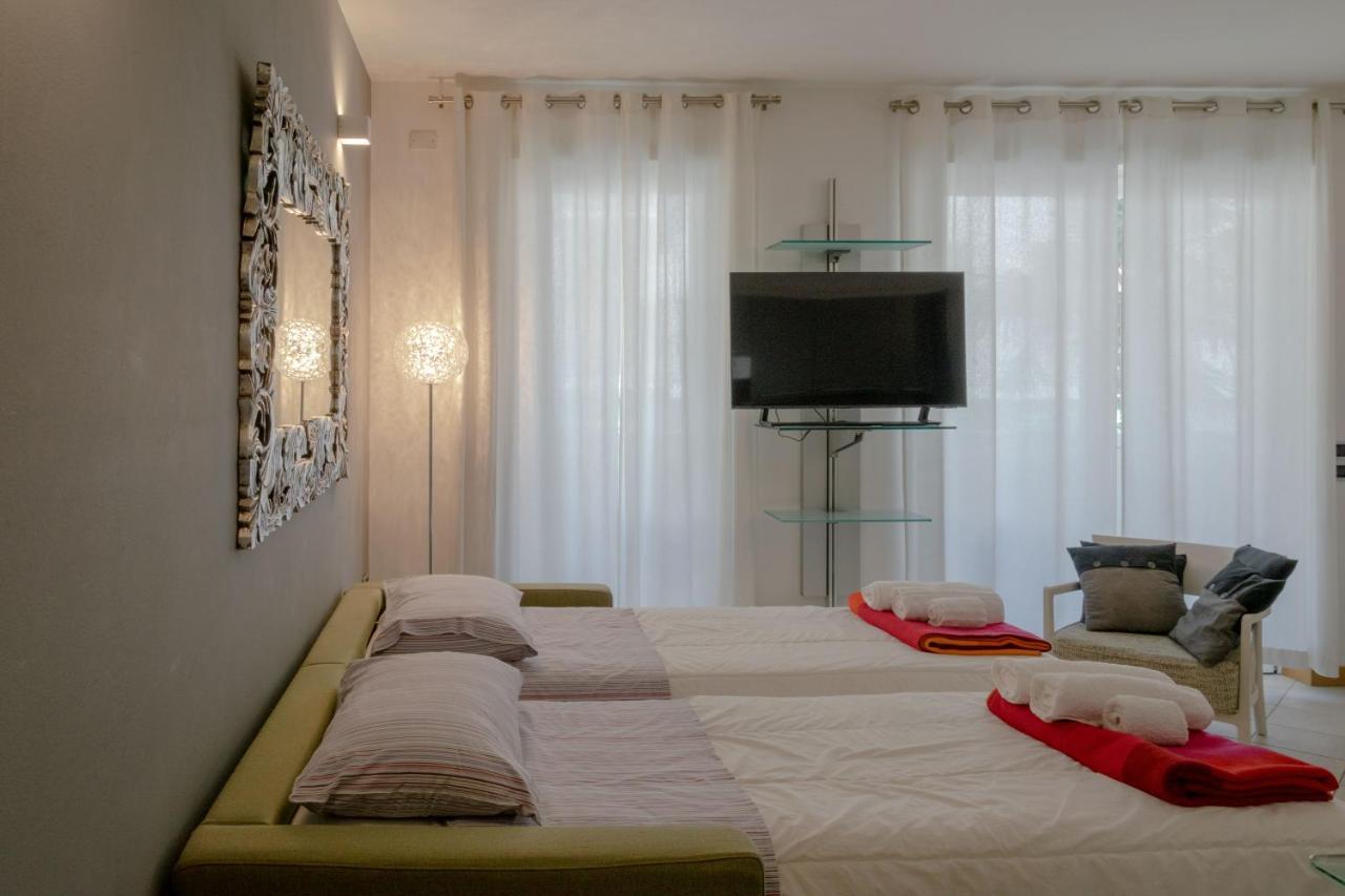 Riva Central Apartment - Free Parking Bagian luar foto