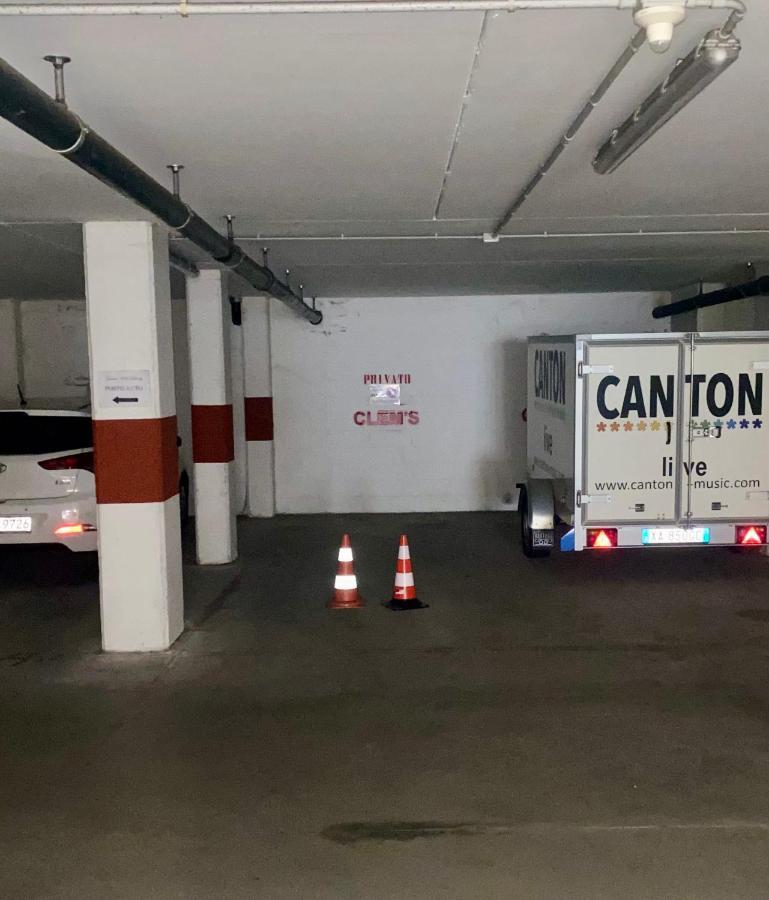 Riva Central Apartment - Free Parking Bagian luar foto