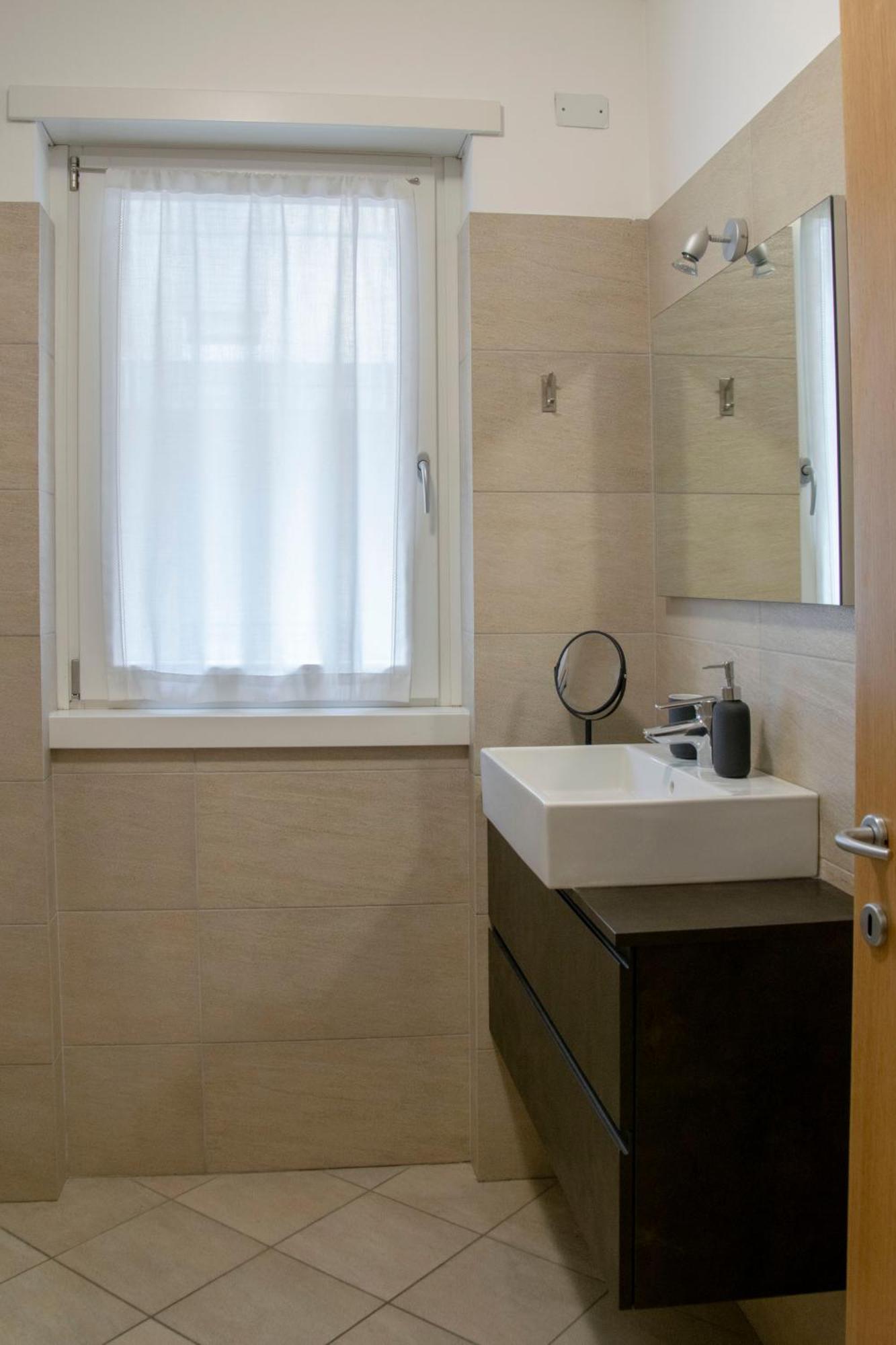 Riva Central Apartment - Free Parking Bagian luar foto
